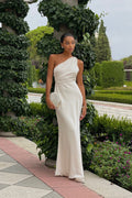 VESTIDO LONGO PÉROLA ASSIMÉTRICO