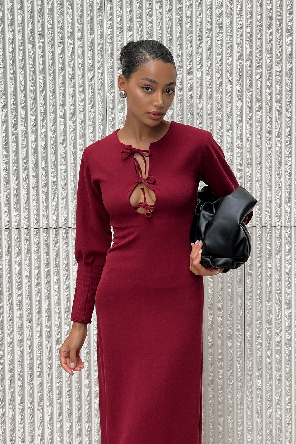 VESTIDO LONGO BORDEAUX DECOTE DE LAÇO