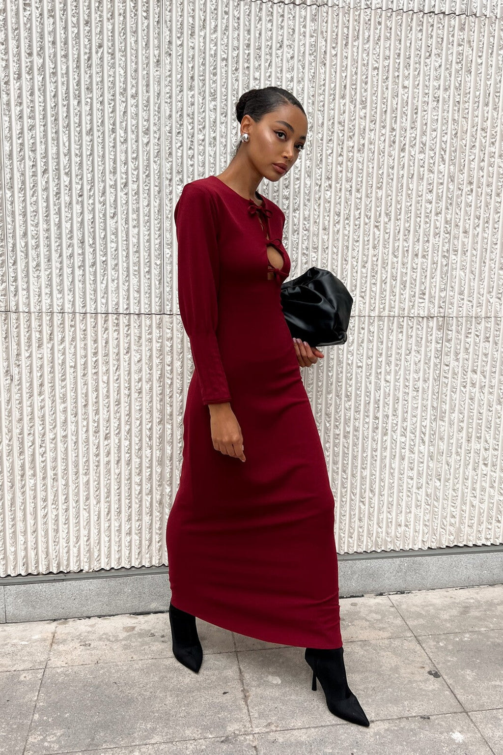 VESTIDO LONGO BORDEAUX DECOTE DE LAÇO