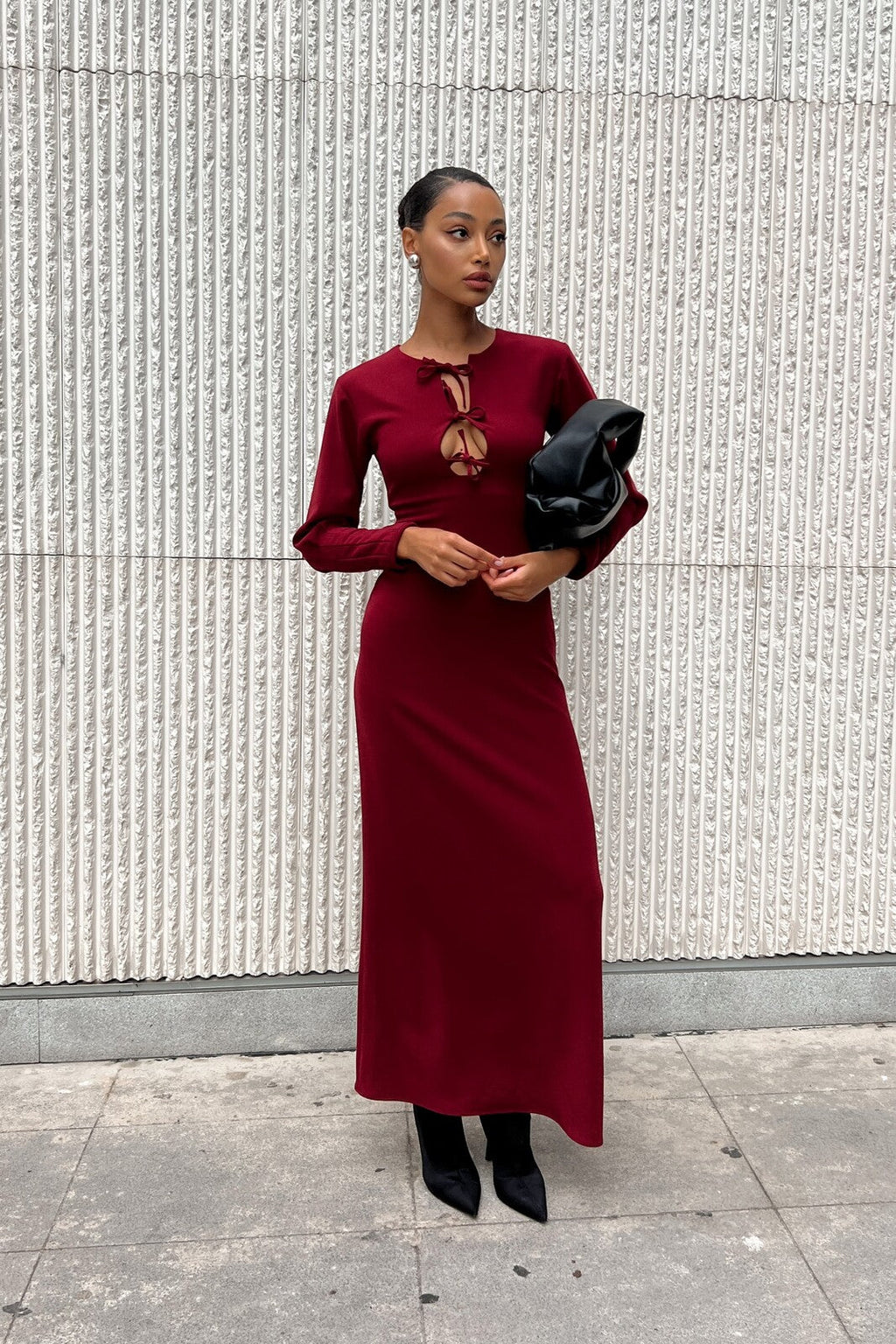 VESTIDO LONGO BORDEAUX DECOTE DE LAÇO