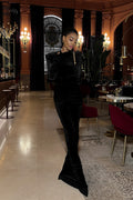 VESTIDO COMPRIDO PRETO VELUDO COM OMBREIRAS