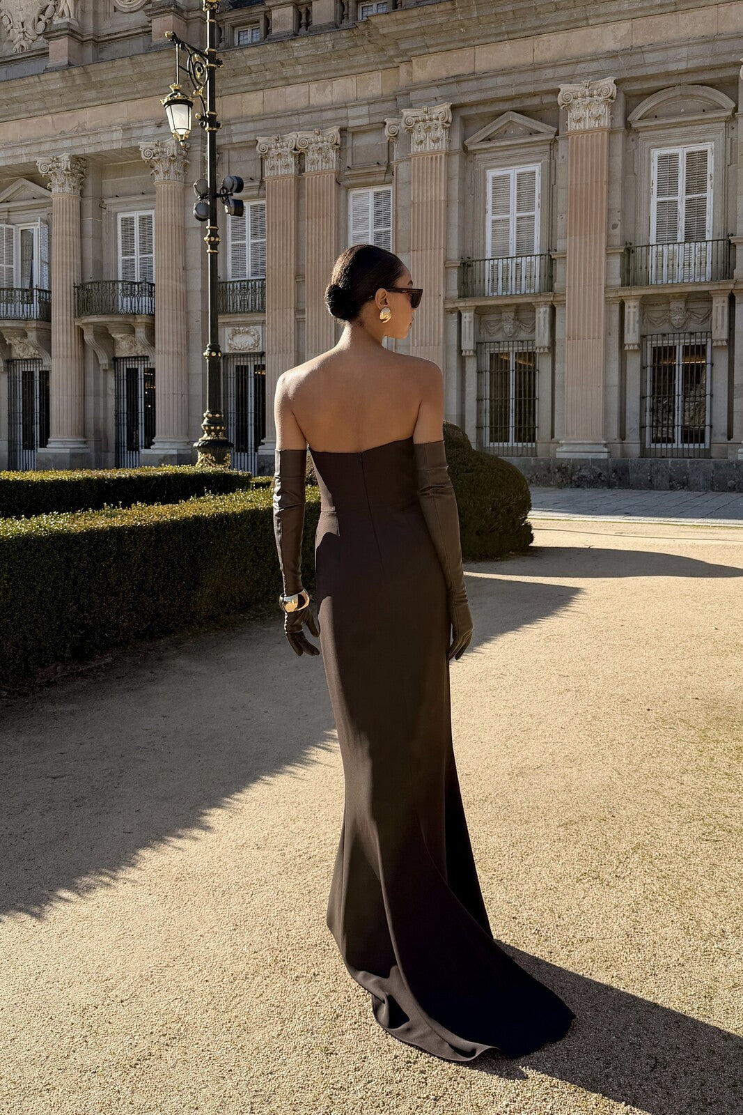 VESTIDO CASTANHO ASSIMÉTRICO