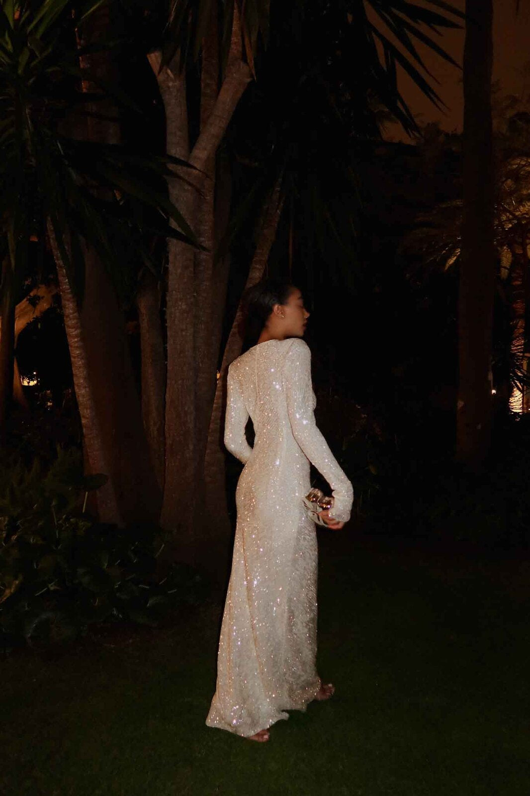 VESTIDO LANTEJOULA PÉROLA MANGA COMPRIDA