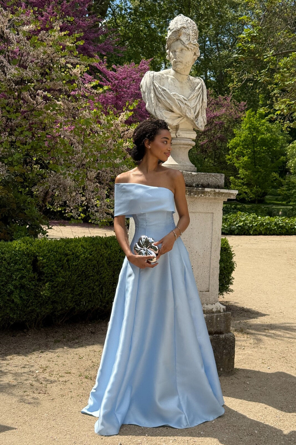 VESTIDO MIKADO AZUL CLARO COMPRIDO