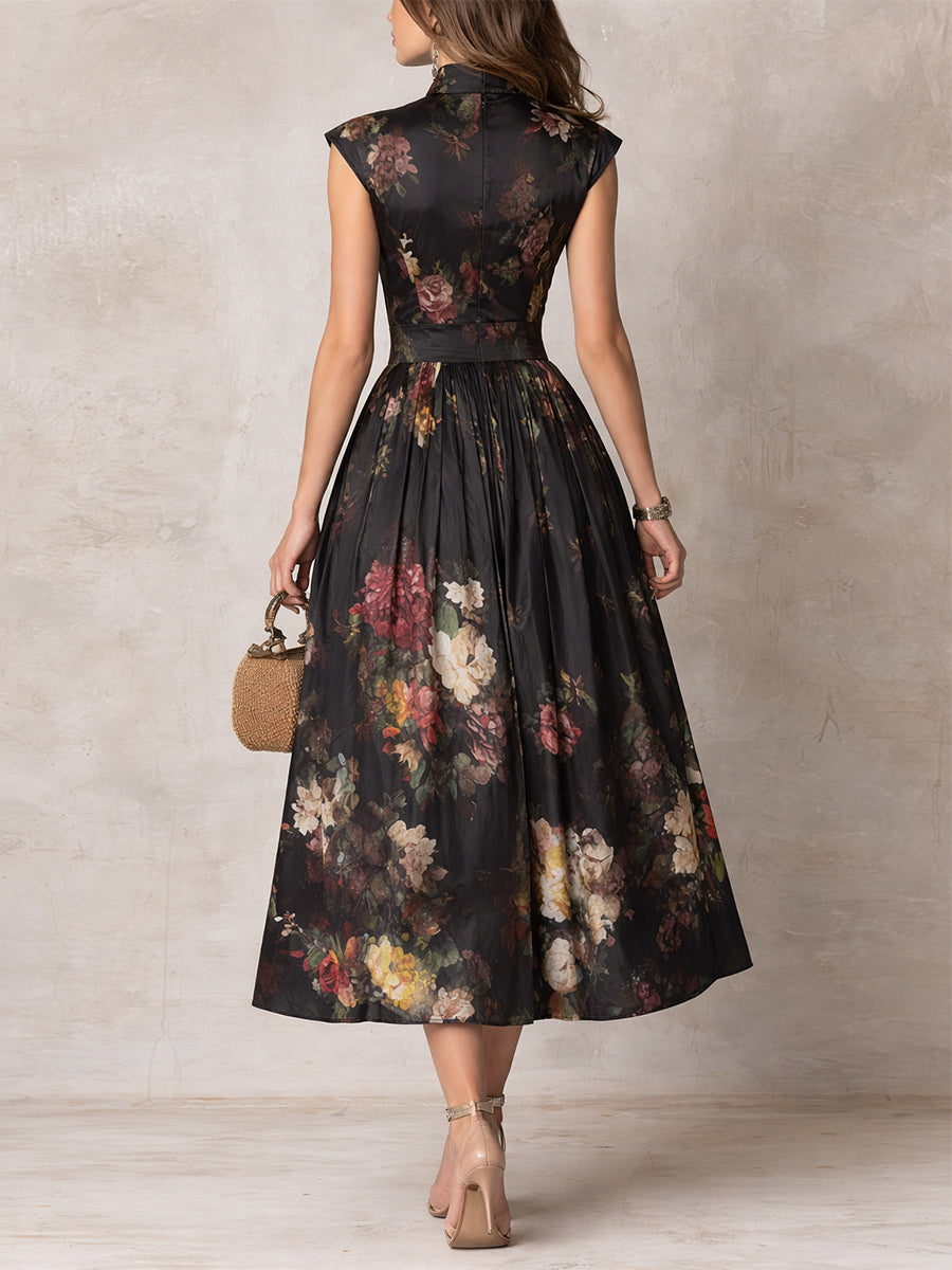 Violetta - Vestido Midi Negro de Satén Plisado con Estampado Floral y Escote Keyhole