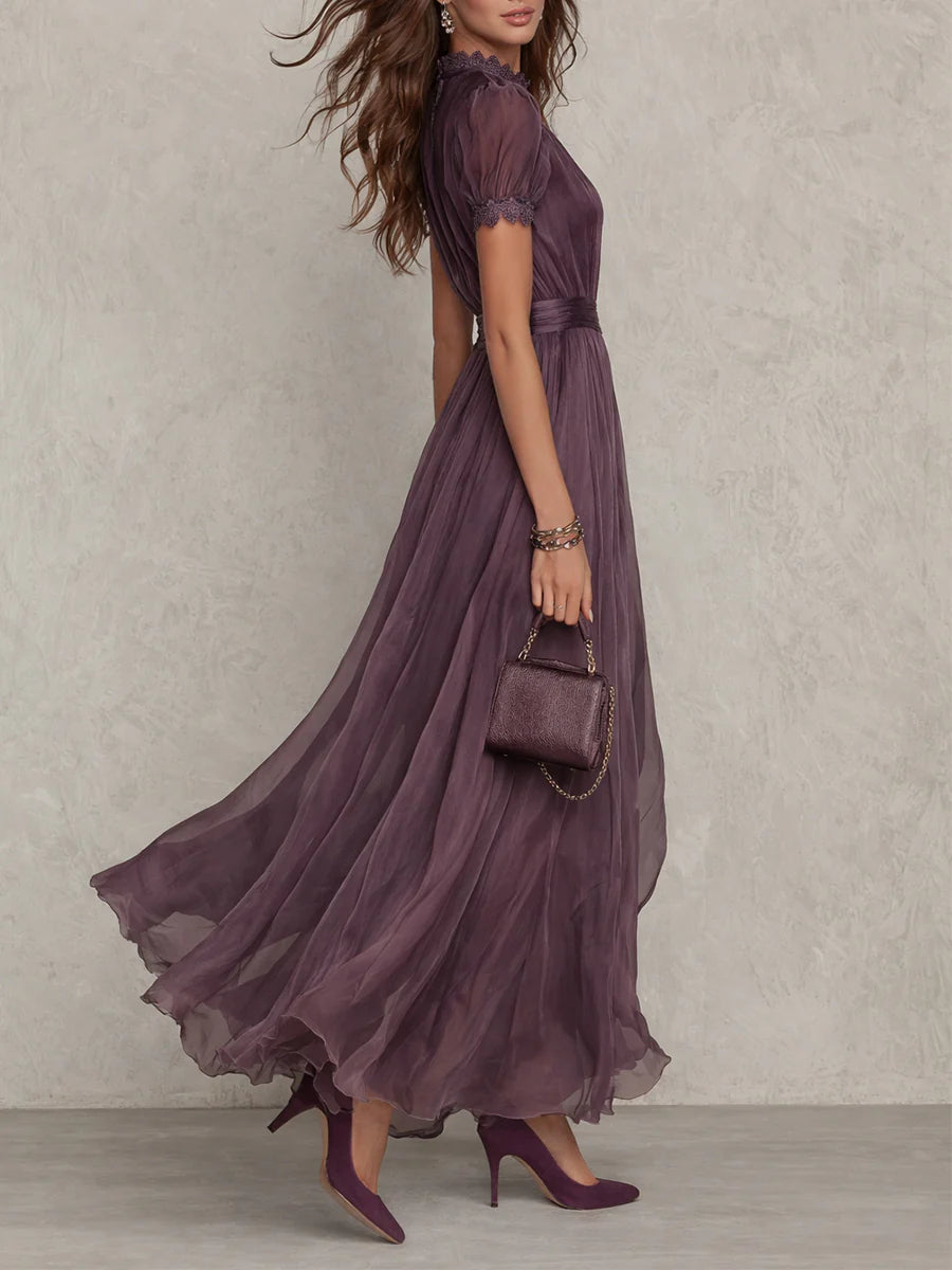 Vestido Maxi de Chiffon Morado con Escote de Ojo de Cerradura y Encaje