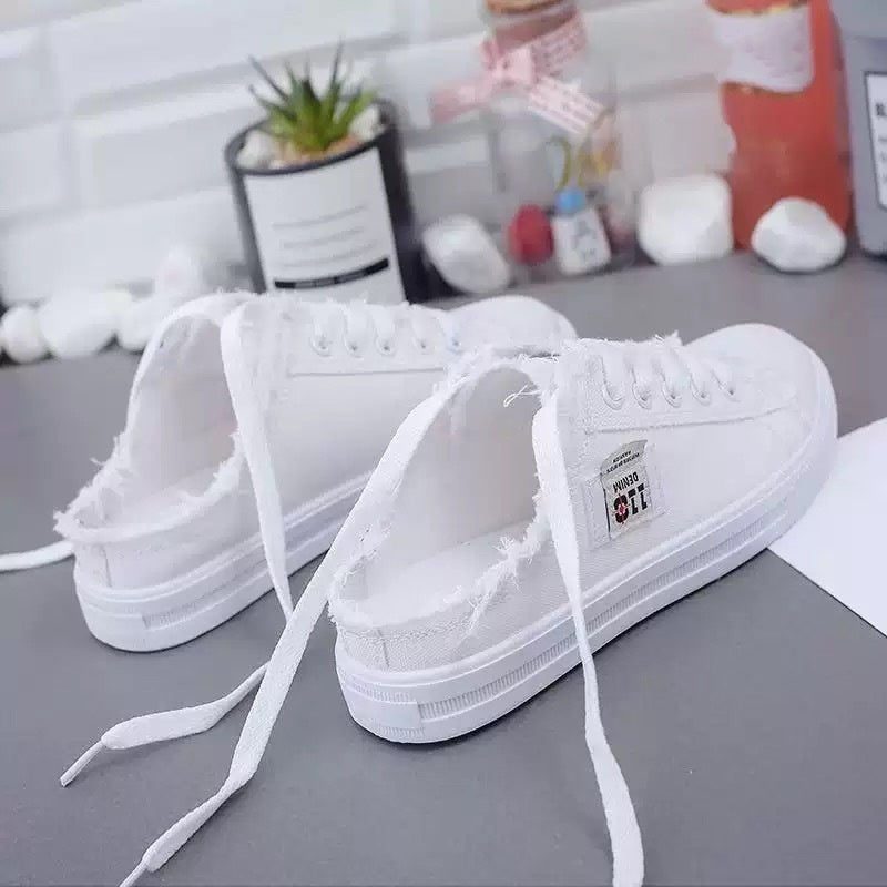 BREEZA™ | Zapatillas Mules Vaqueras para Mujer Diseño Deshilachado Casual